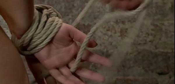  Petite slave walked on crotch rope